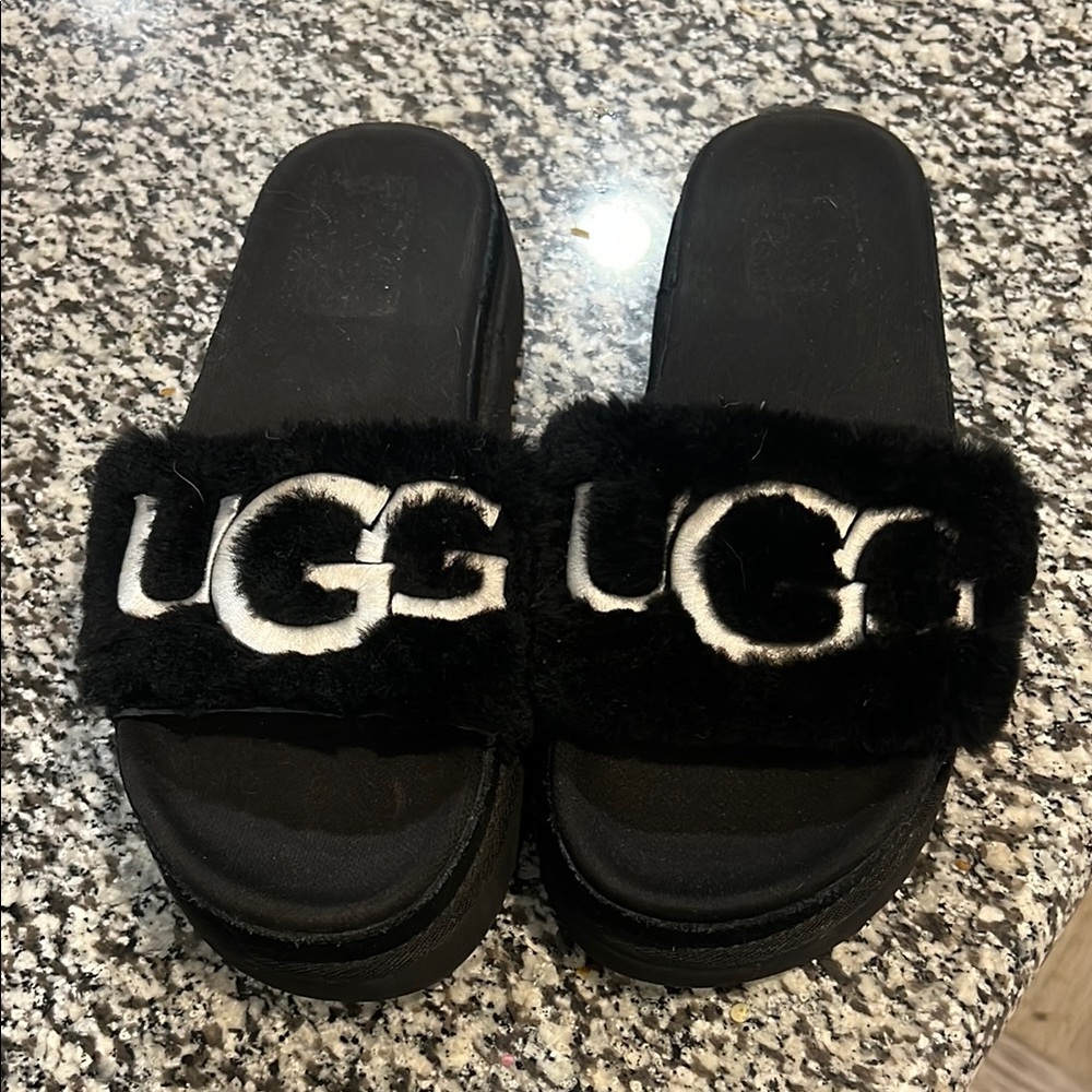 UGG Black Fuzzy Slide Sandals